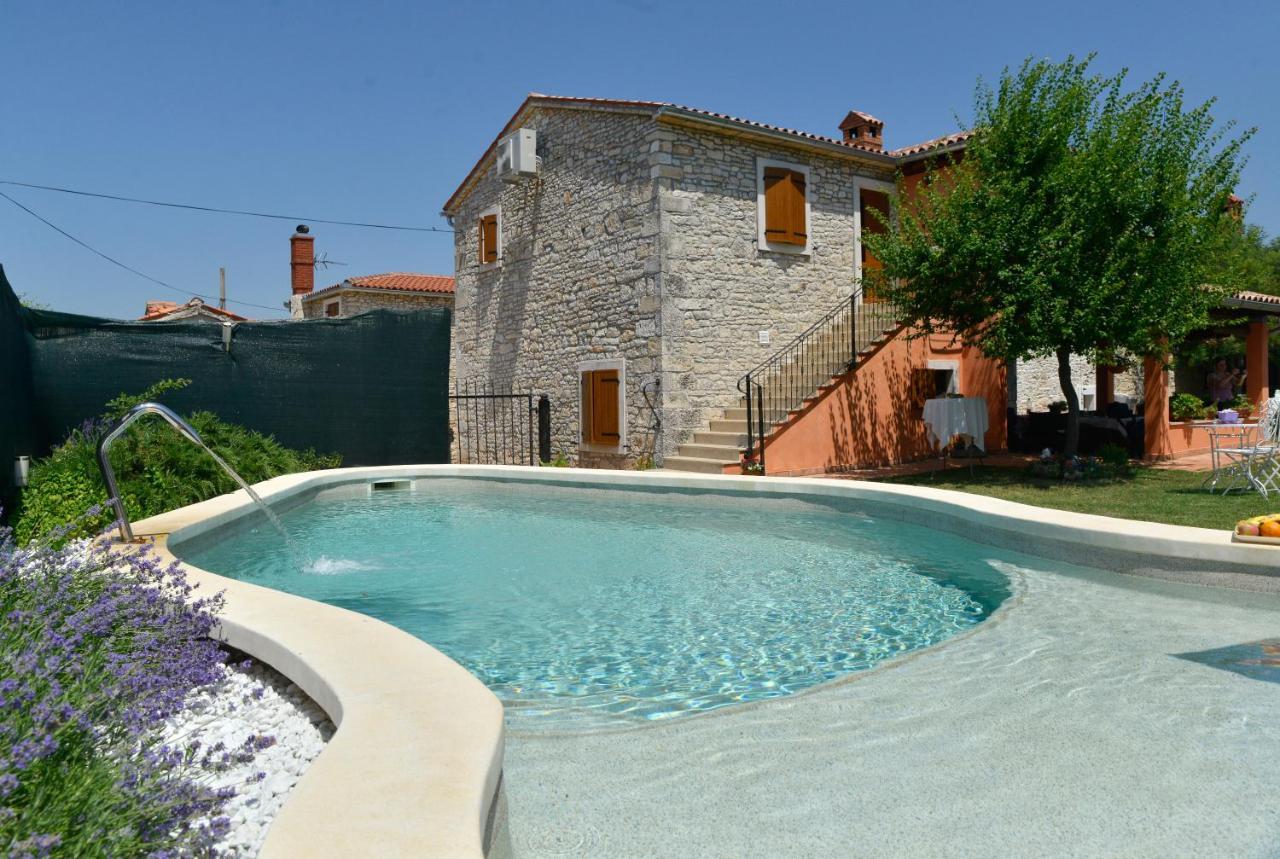 Bed And Breakfast Casa Rustica Vodnjan Exterior photo